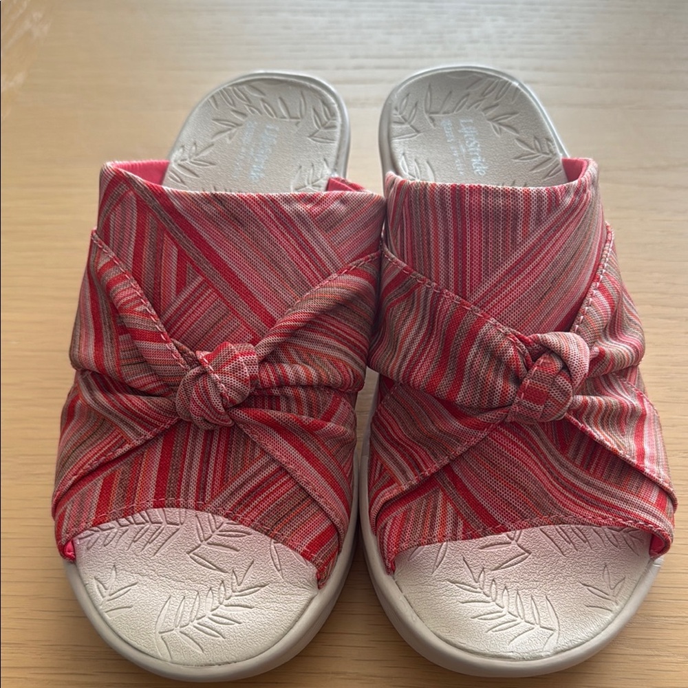 Life Stride Red and White Sandals with Knotted Design